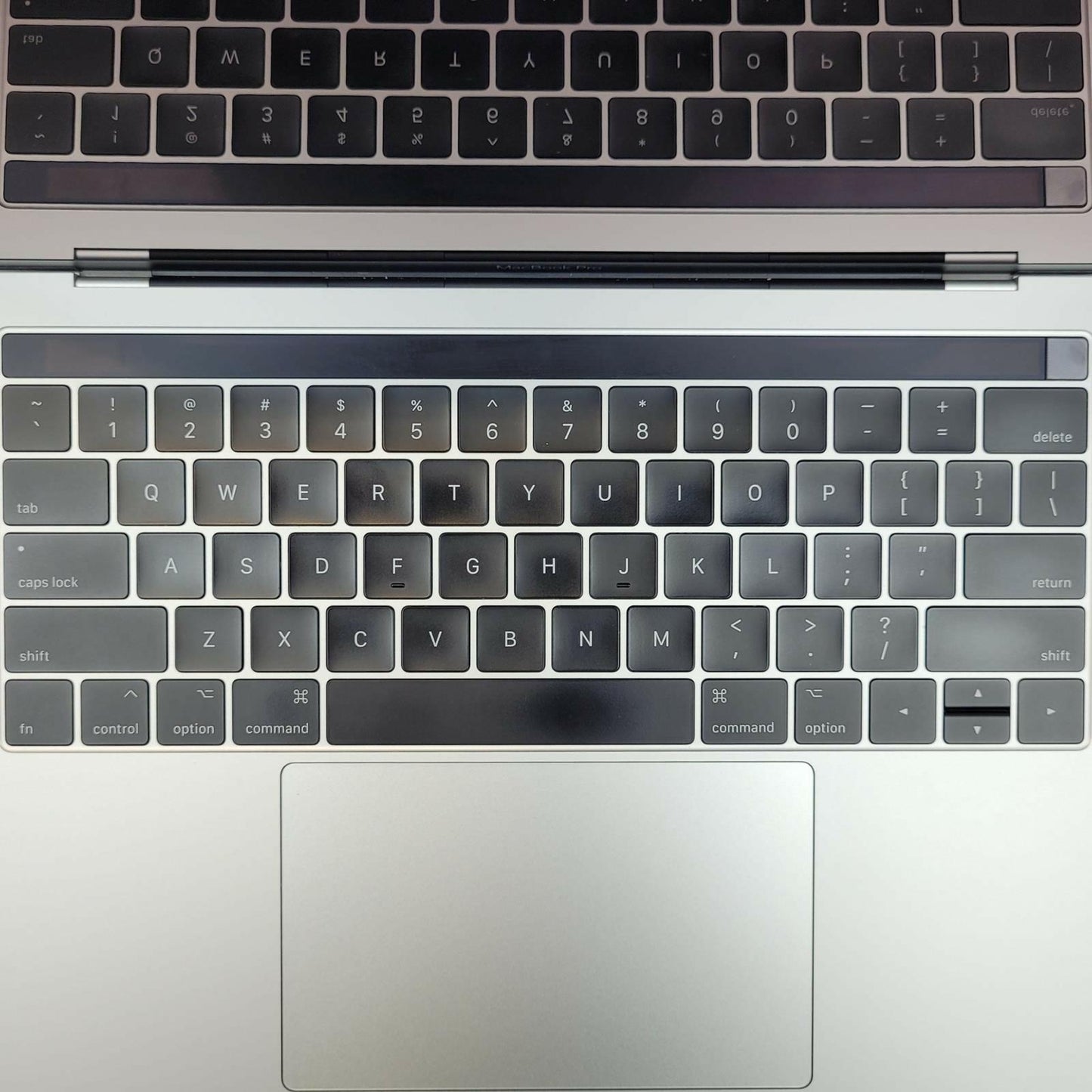APPLE MacBook Pro A1706 MacOS Ventura i7-7567U 16.00GB RAM 500GB NVME | Grade C