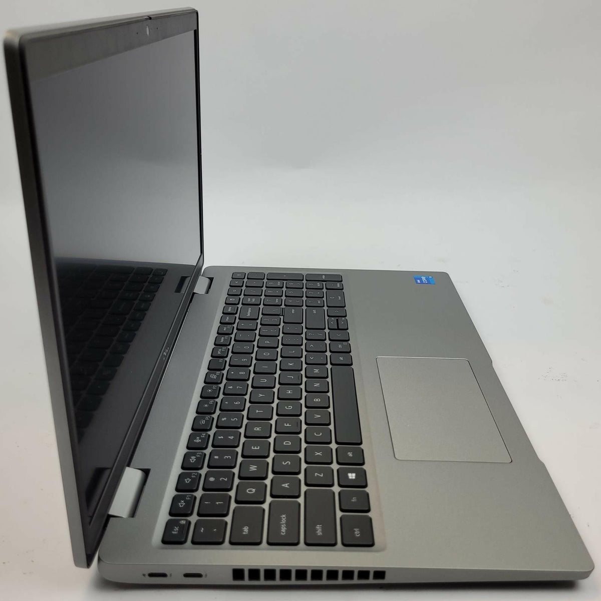 DELL LATITUDE 5520 Win 11 i5-1135G7 8GB RAM 256GB NVME | Grade B |