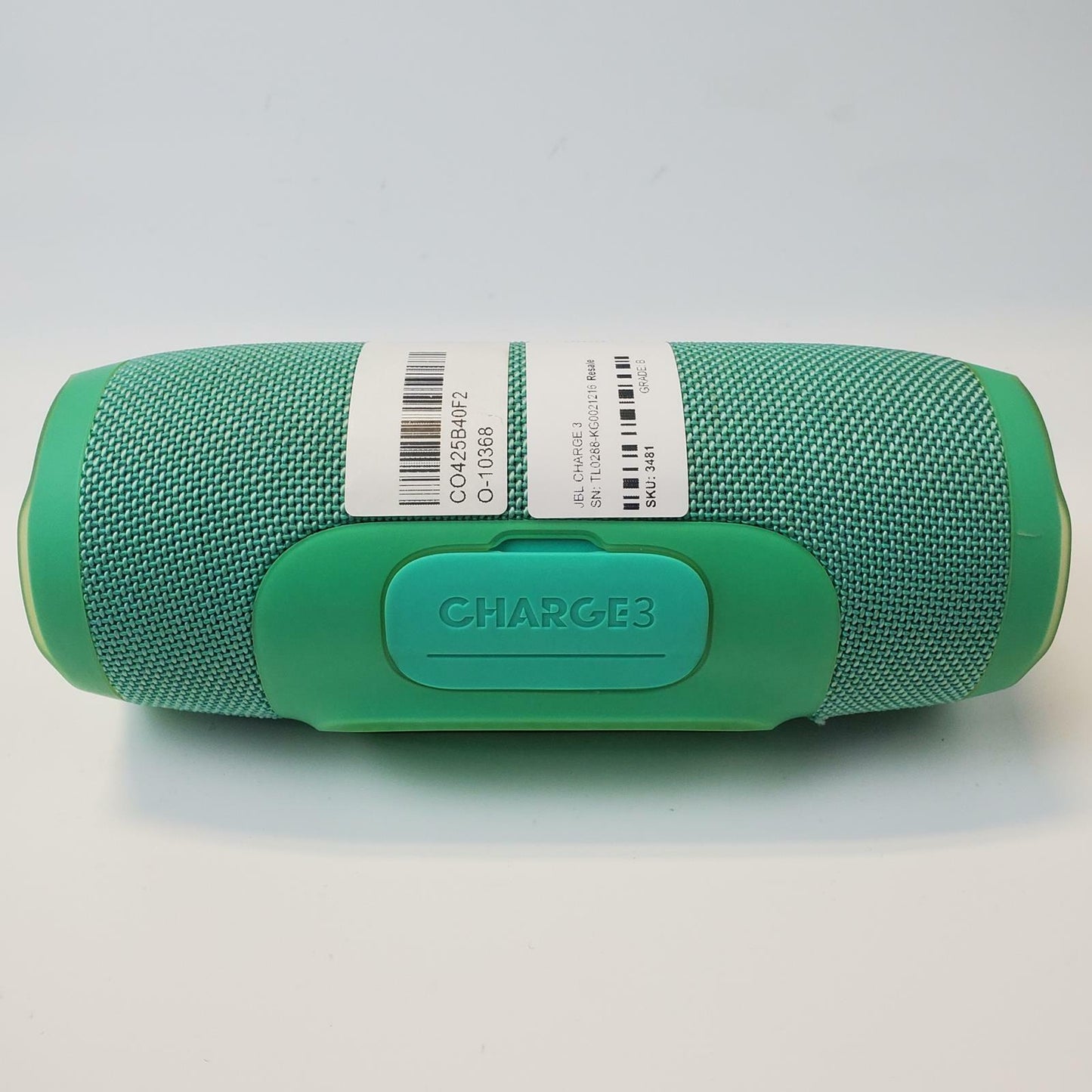 JBL Charge 3 Bluetooth Wireless Speaker | Grade B