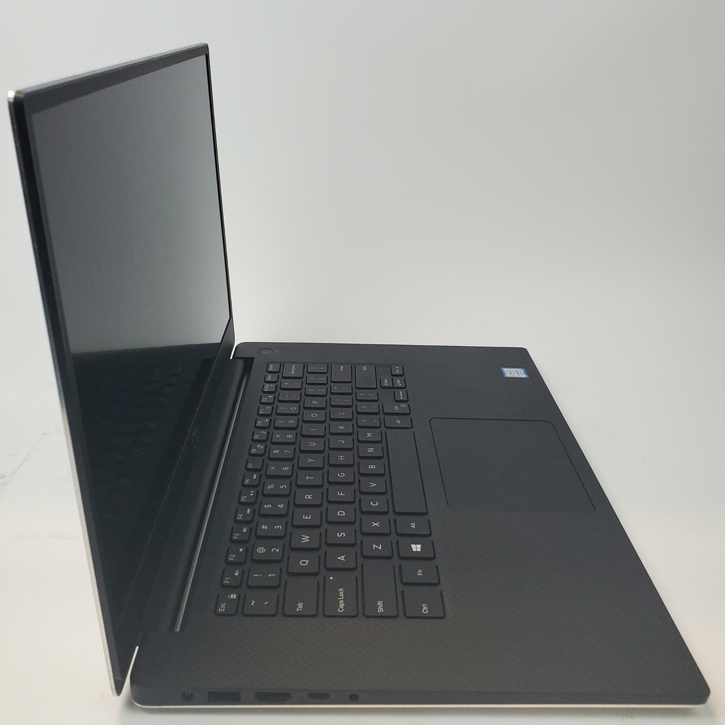 Dell Precision 5540 Win 11 Home i7-9850H 32GB RAM 256GB NVMe 4GB GPU | Grade B