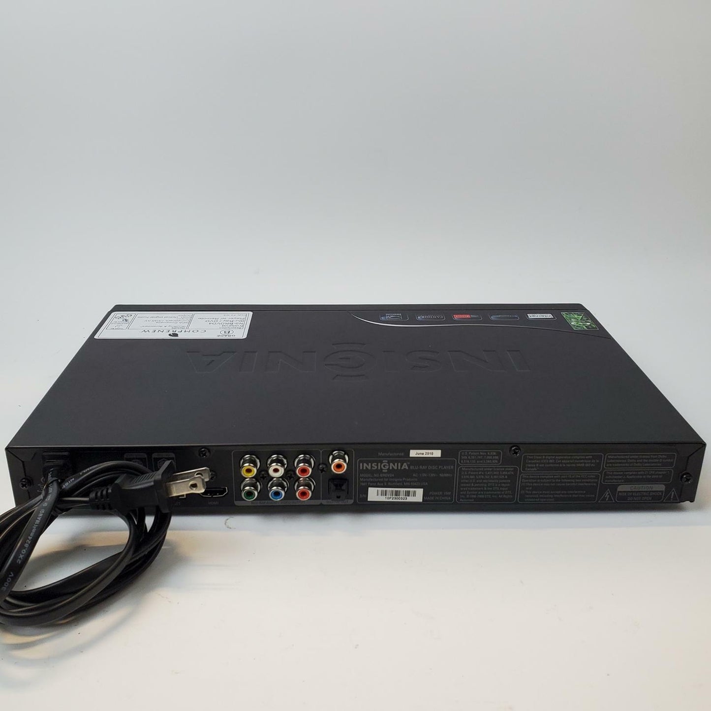 Insignia NS-BRDVD4 Blu-Ray/DVD Player w/ Remote | Grade B