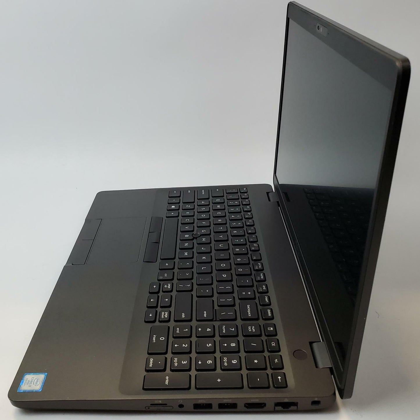 DELL LATITUDE 5500 Win 11 Home I7-8665U 16GB RAM 256GB M.2 | Grade C | 8158
