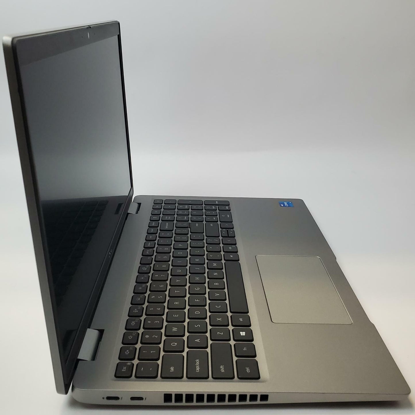 DELL LATITUDE 5520 Win 11 Home I5-1135G7 16GB RAM 512GB NVME | Grade C