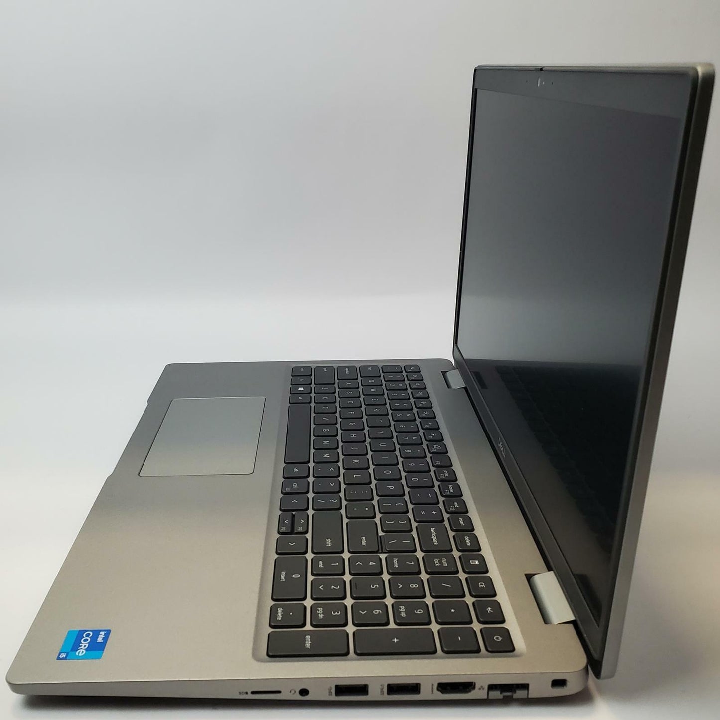 DELL LATITUDE 5520 Win 11 Home I5-1135G7 16GB RAM 512GB NVME | Grade C