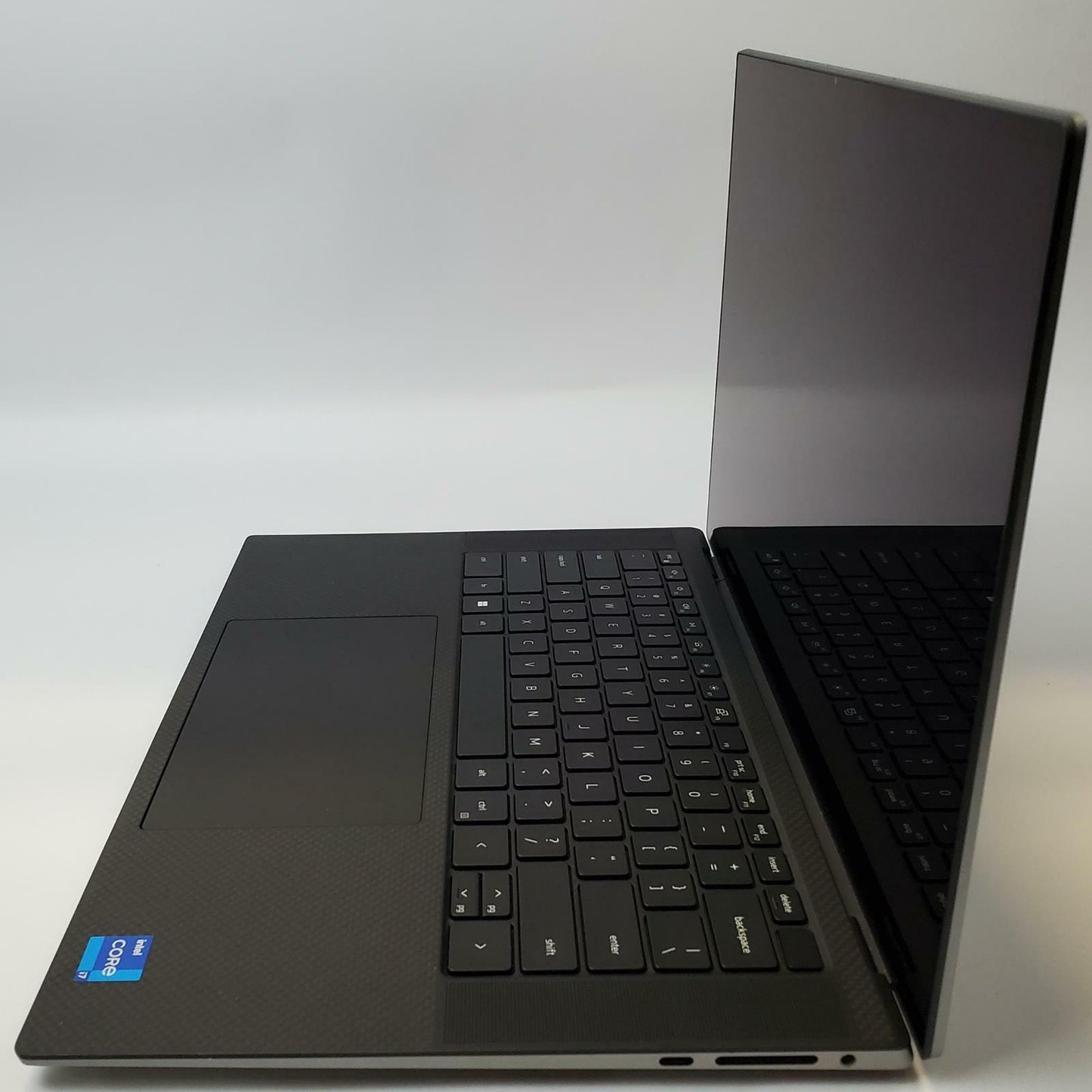 DELL PRECISION 5570 Win 11 Home i7-12800H 16GB RAM 512GB NVME | Grade C