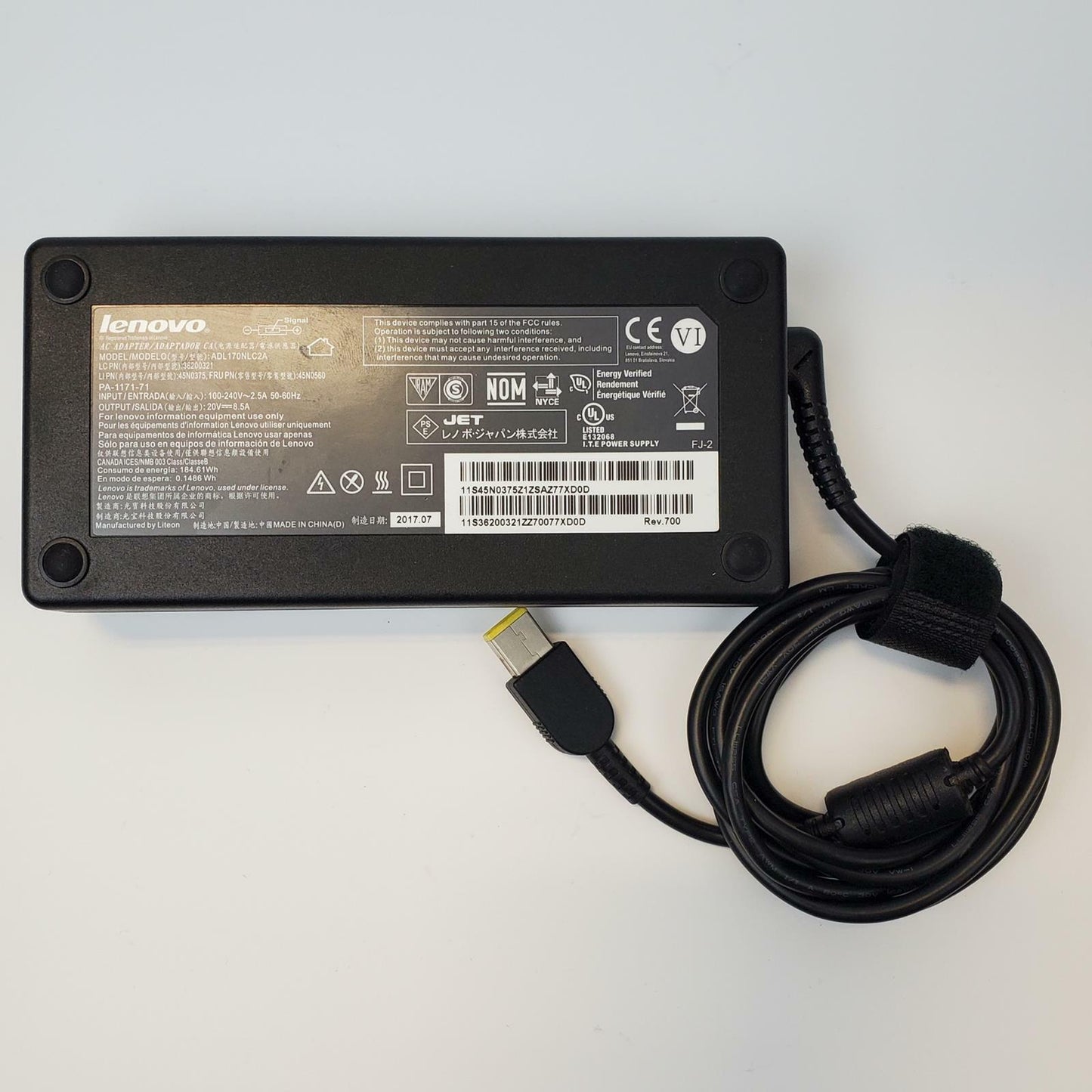 Lenovo DK1841 ThinkPad Thunderbolt 3 Docking Station Bundle | Grade B