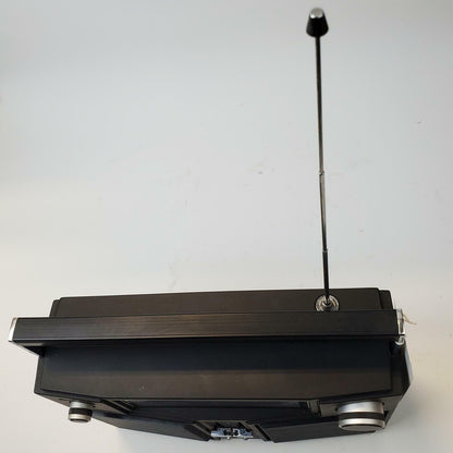 Realistic 12-654 AM/FM Stereo Radio | Grade B