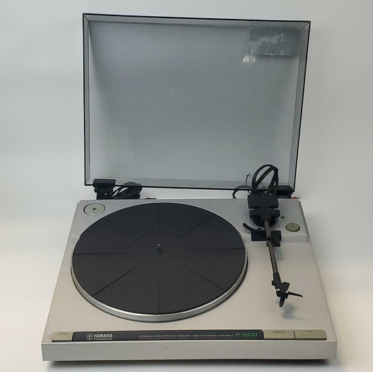 Yamaha P-200 Semi-Automatic Turntable | Grade C