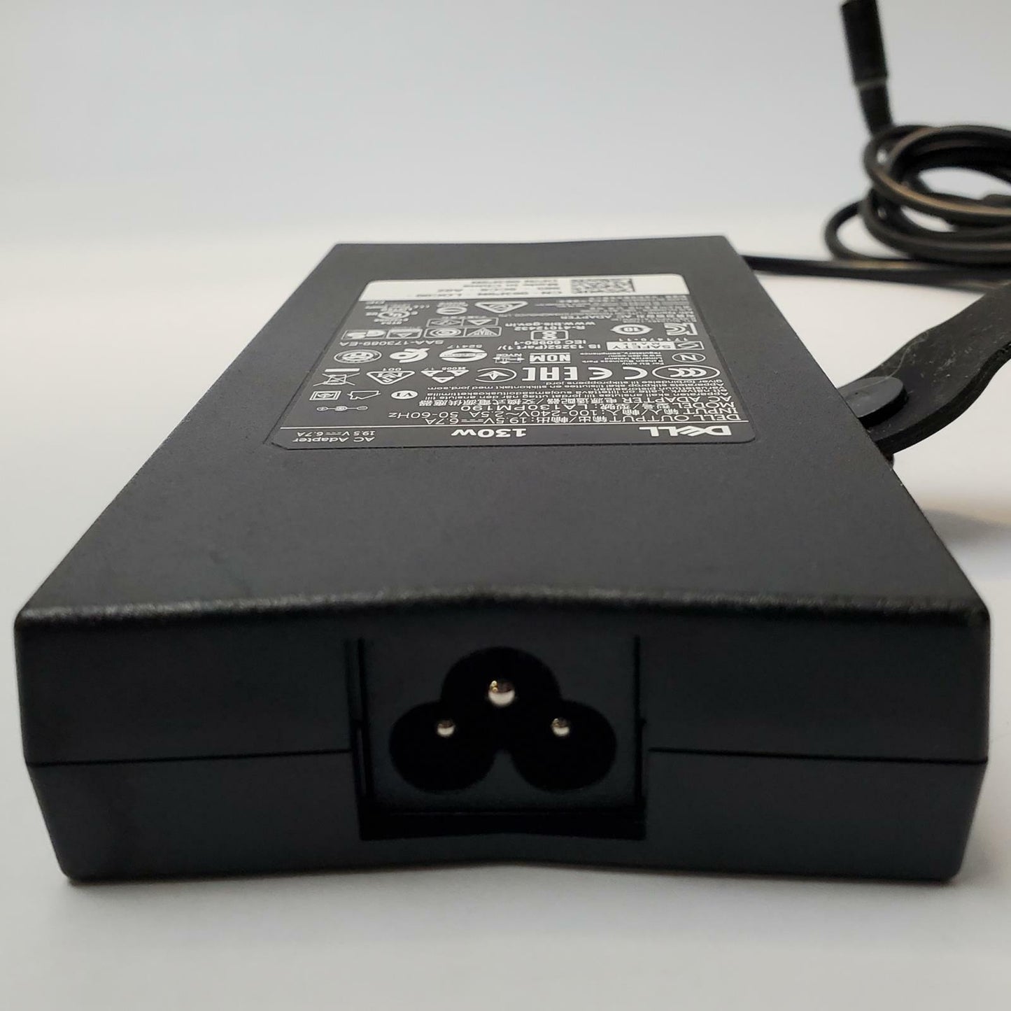 Dell 130W 19.5V 6.7A 7.44x5.00mm Large-Barrel AC Adapter Bundle (25x) | Grade A