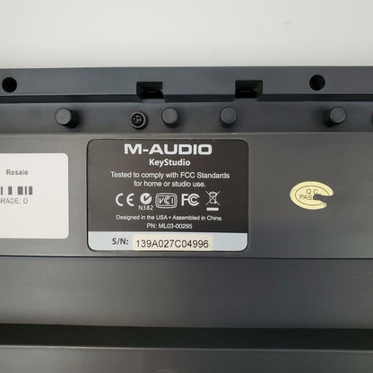 M-Audio KeyStudio USB MIDI Keyboard | Grade D
