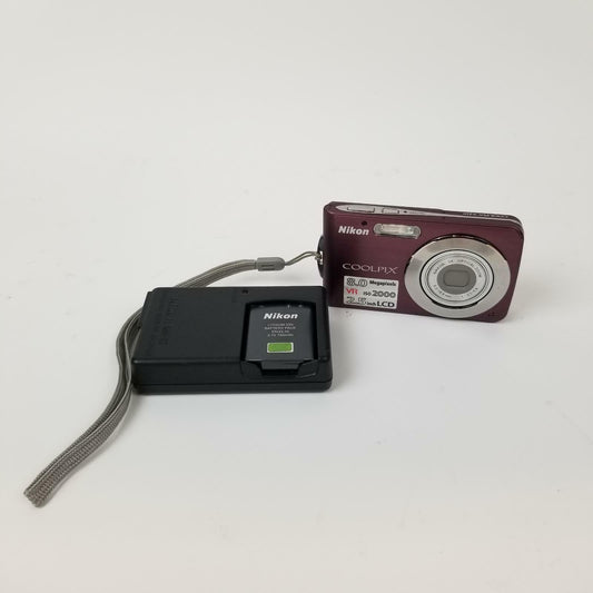 Nikon Coolpix S210 Digital Camera 8MP Plum | Grade B