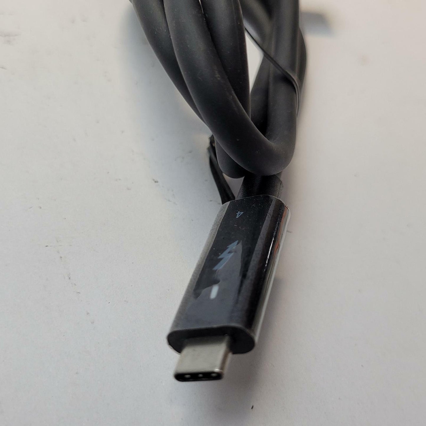 DELL WD22TB4 Laptop Docking Station | Grade A