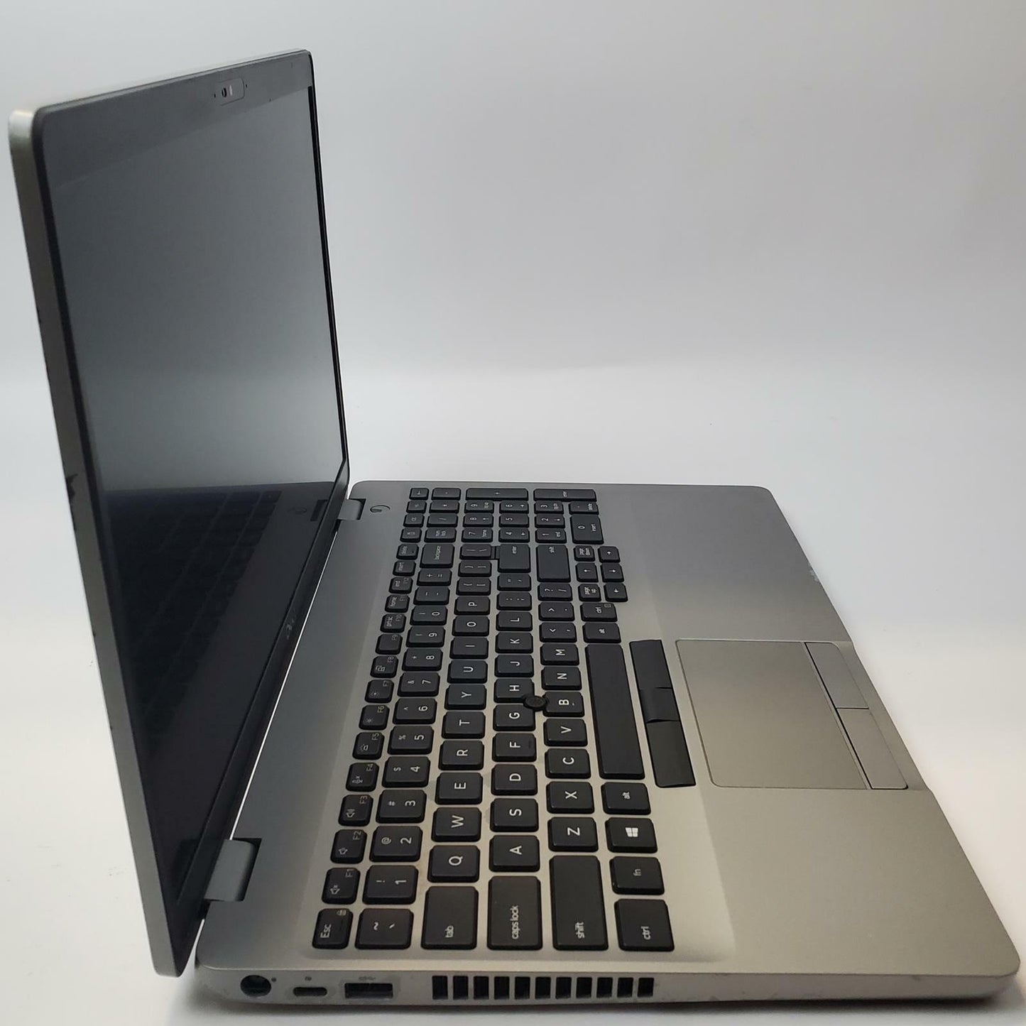 DELL LATITUDE 5510 Win 11 Home I5-10210U 16GB RAM 512GB NVME | Grade C | 8214