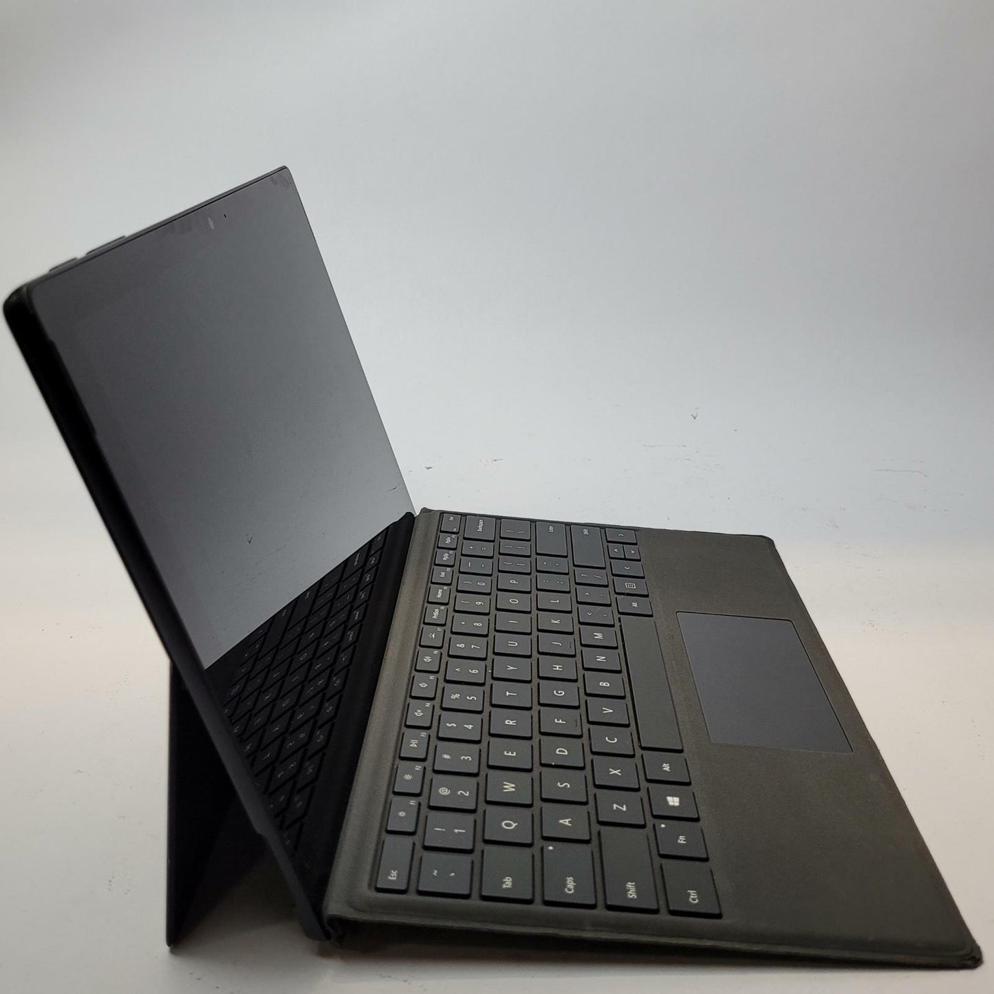 MICROSOFT 1796 Windows 11 Home i7-8650U 16GB RAM 512GB NVME | Grade C