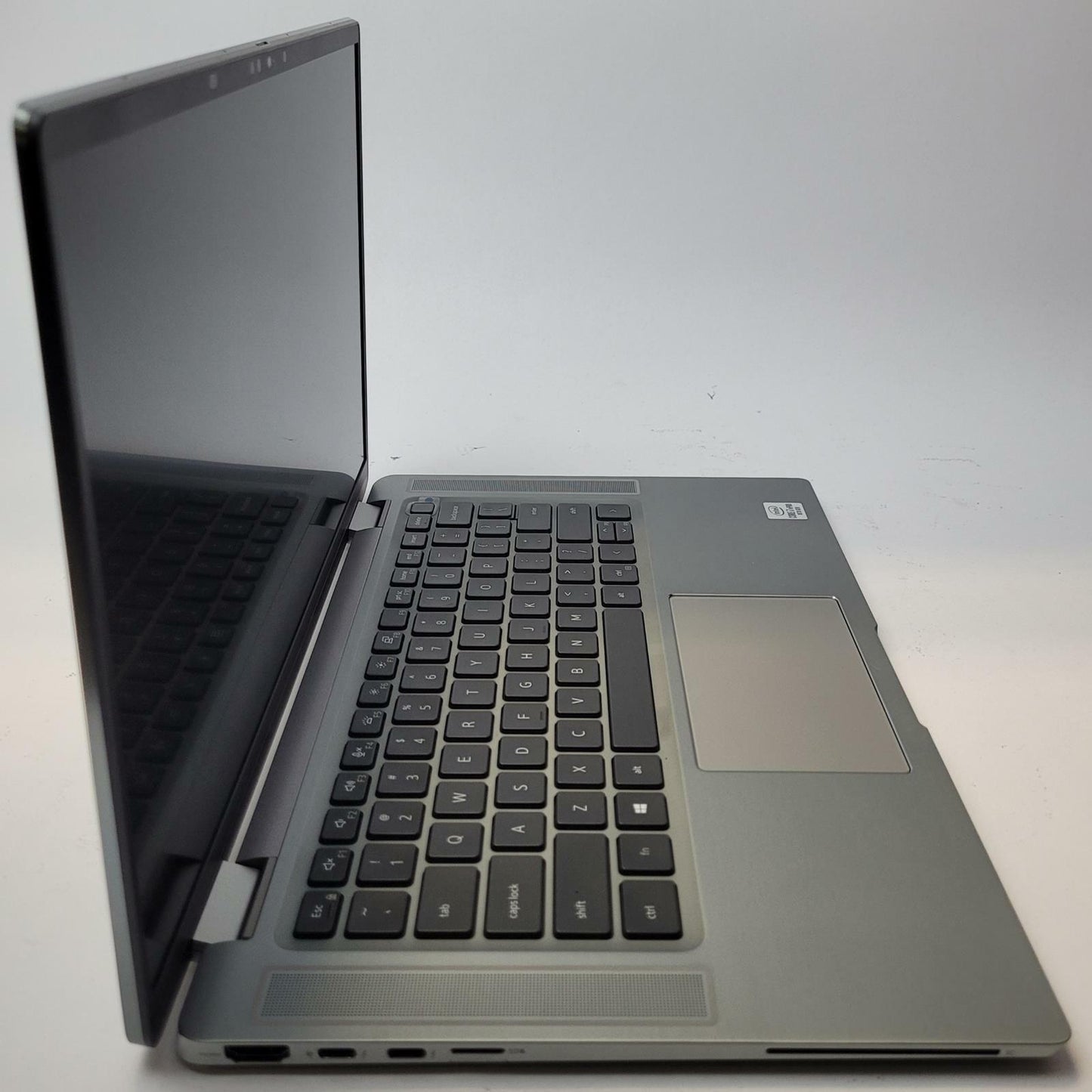 DELL LATITUDE 9510 Win 11 Home i7-10810U 16GB RAM 256GB NVME | Grade C | 10026