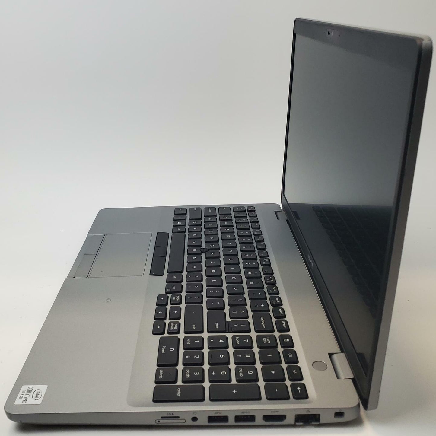 DELL LATITUDE 5511 Win 11 Home i7-10850H 16GB RAM 256GB NVME | Grade C | 7209