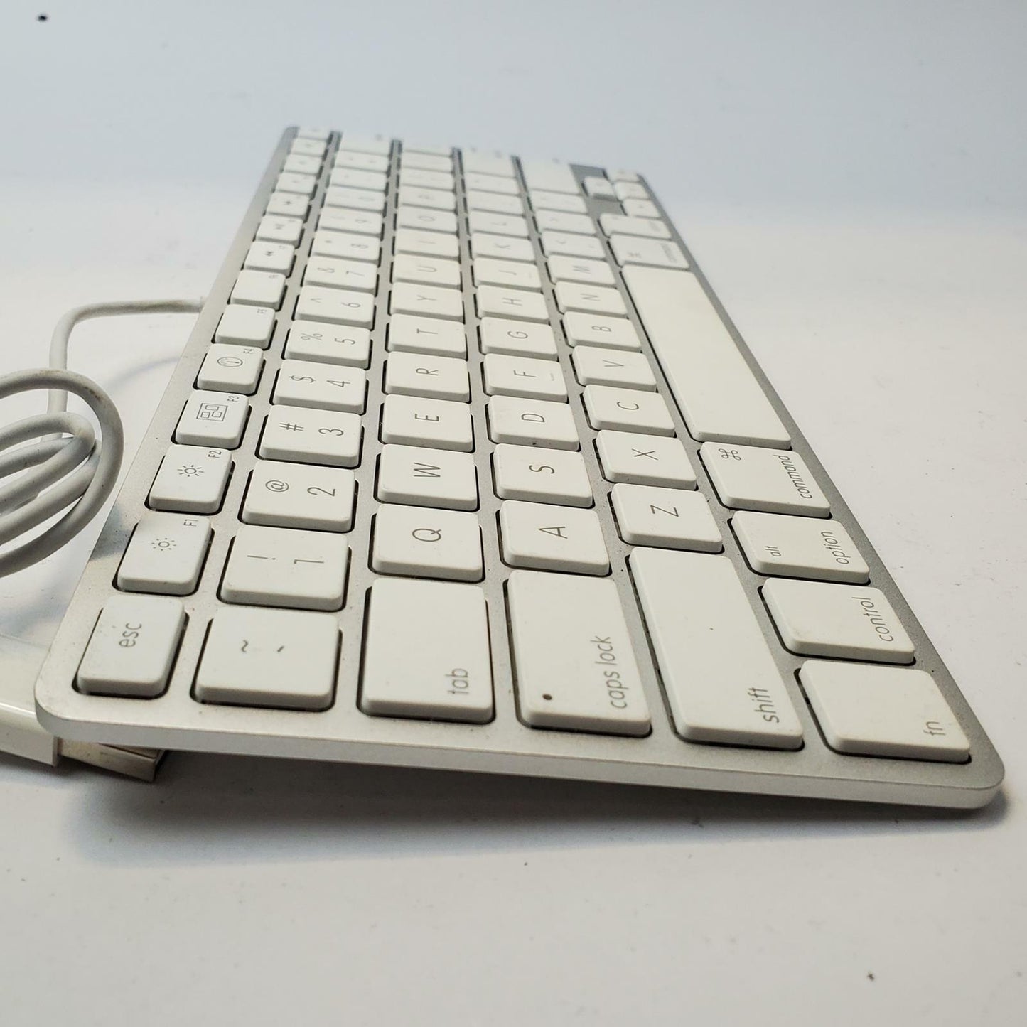 Apple A1242 USB Wired Keyboard | Grade B