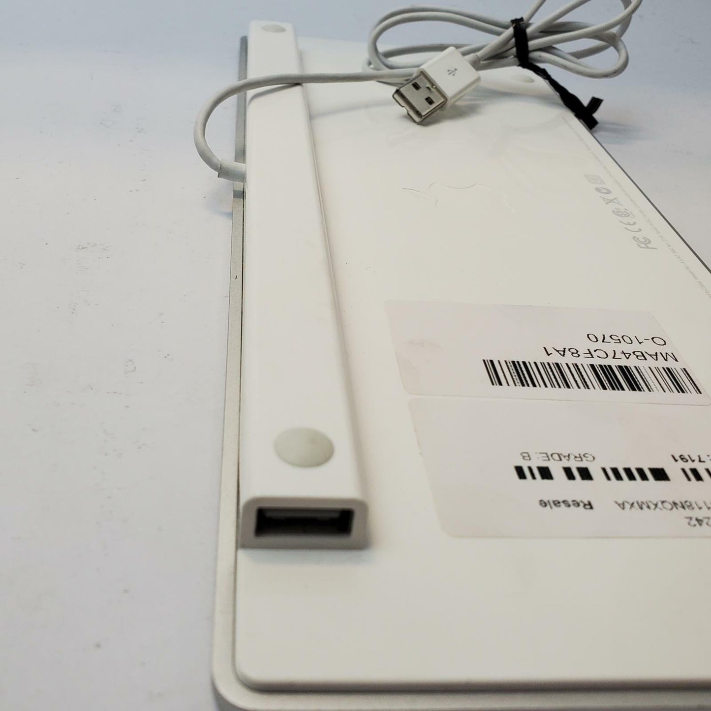 Apple A1242 USB Wired Keyboard | Grade B