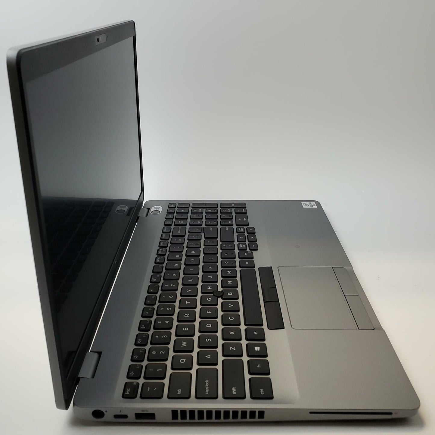 DELL LATITUDE 5511 Win 11 Home i7-10850H 16GB RAM 256GB NVME | Grade C