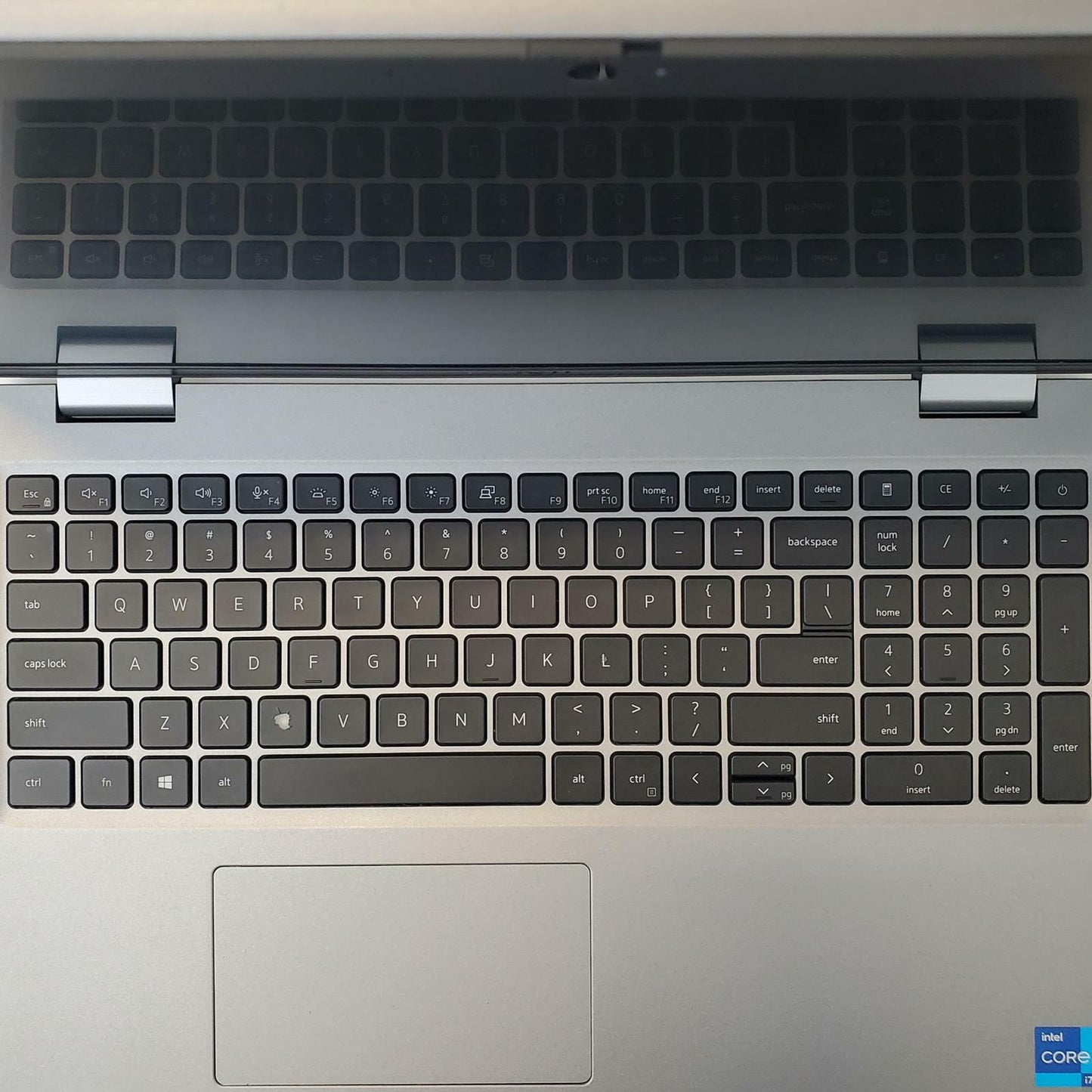 DELL LATITUDE 5520 Win 11 Home I7-1165G7 16GB RAM 512GB NVME | Grade C | 7325