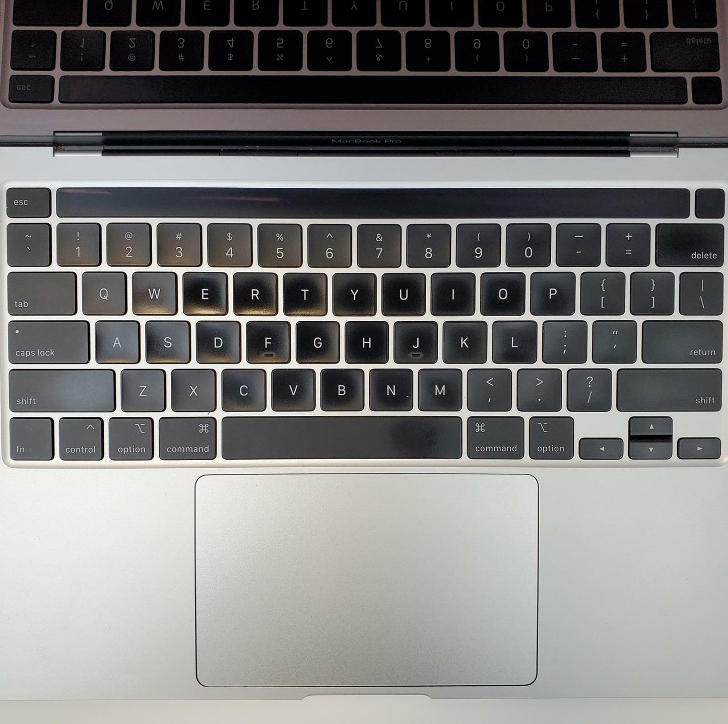 Apple MacBook Pro A2251 macOS Sequoia i5-1038NG7 16GB RAM 500GB NVMe | Grade A