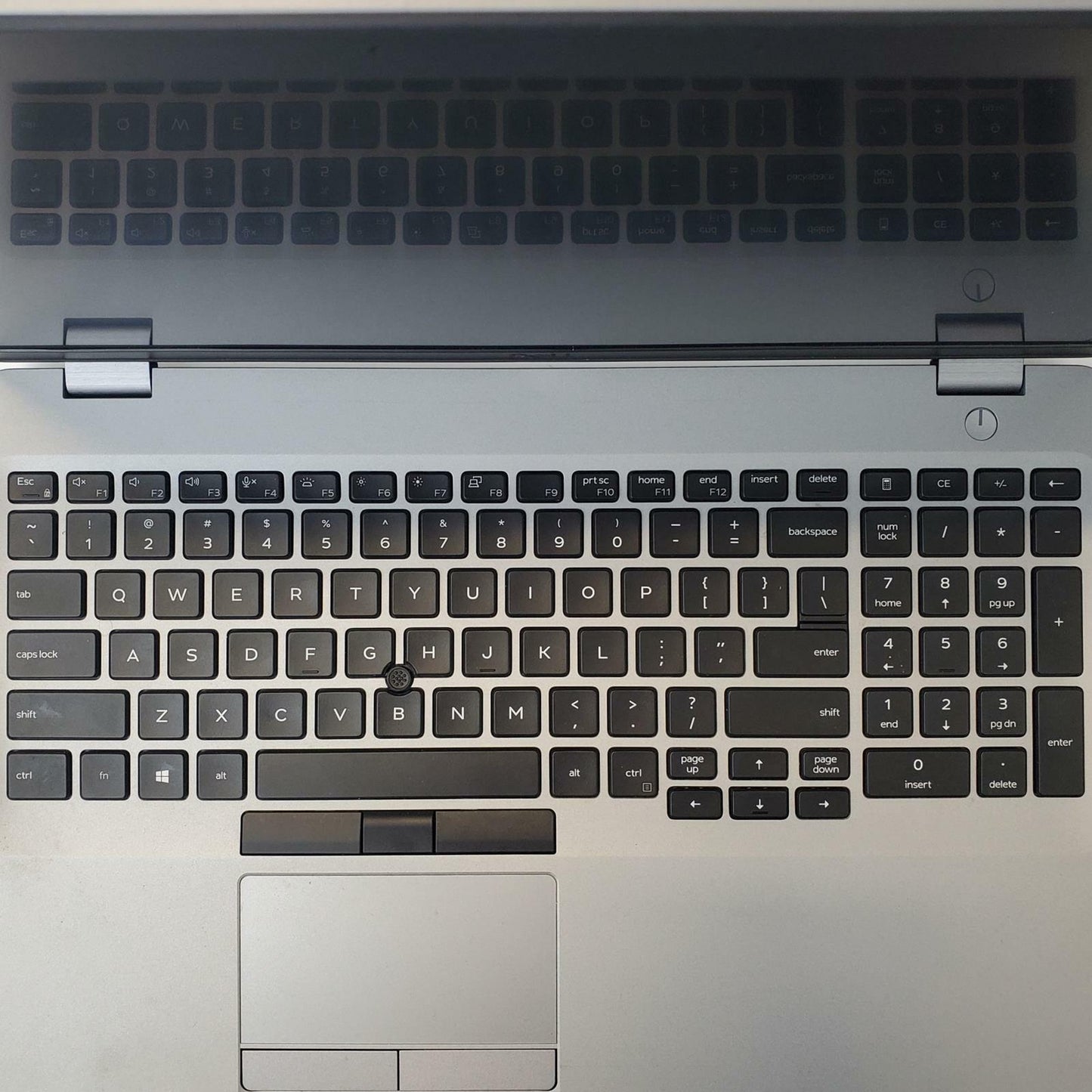 DELL LATITUDE 5510 Win 11 Home i7-10810U 32GB RAM 512GB NVME | Grade C | 7329