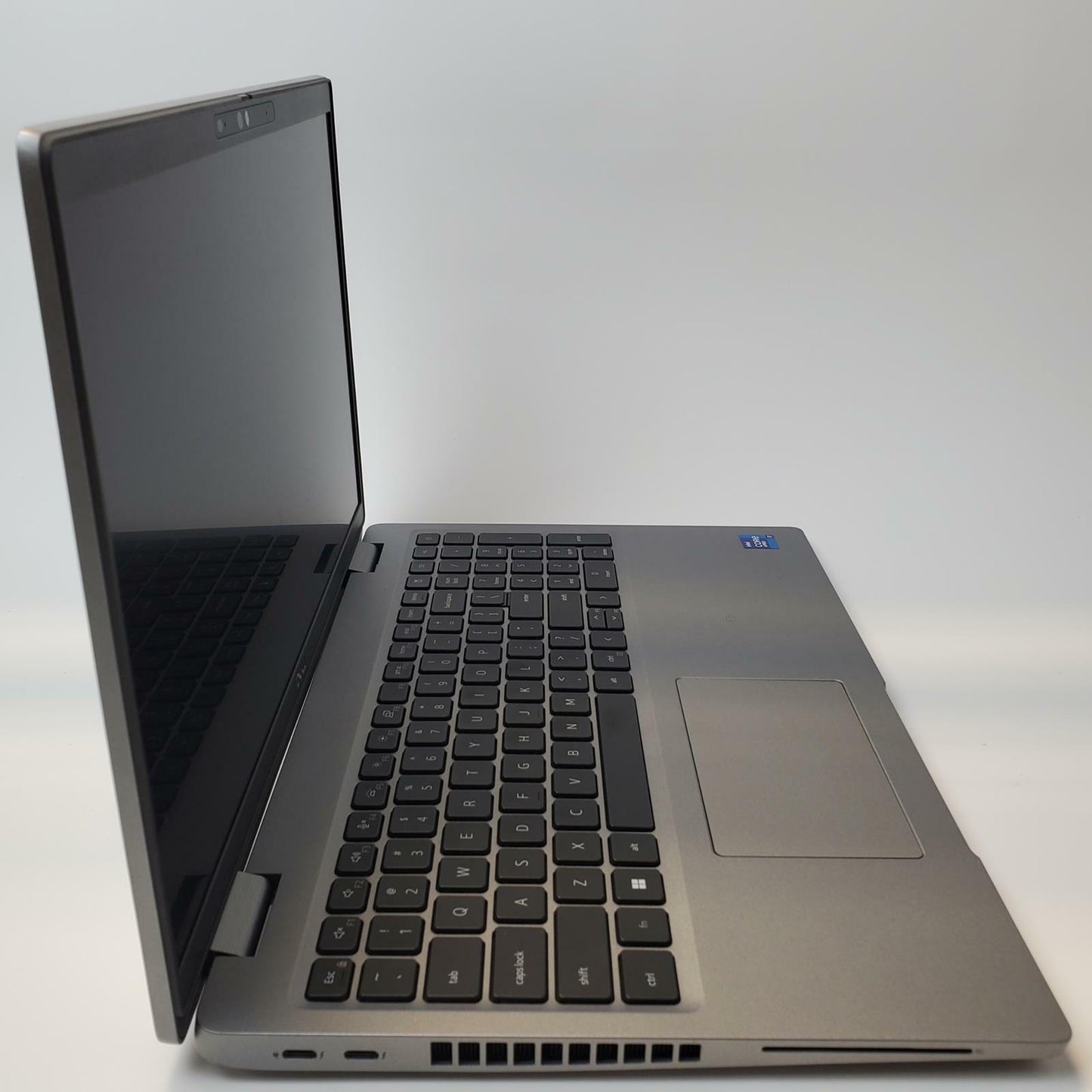 DELL LATITUDE 5520 Win 11 Home i7-1185G7 16GB RAM 512GB NVME | Grade C | 7474