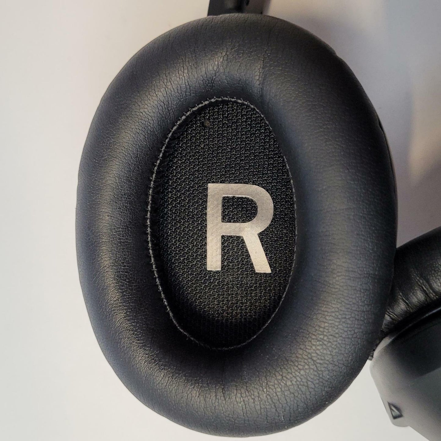 MEE Matrix Cinema Bluetooth Wireless Headphones | Grade B