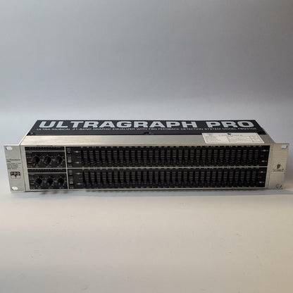 BEHRINGER FBQ3102 2-Channel 31-Band EQ | Grade B
