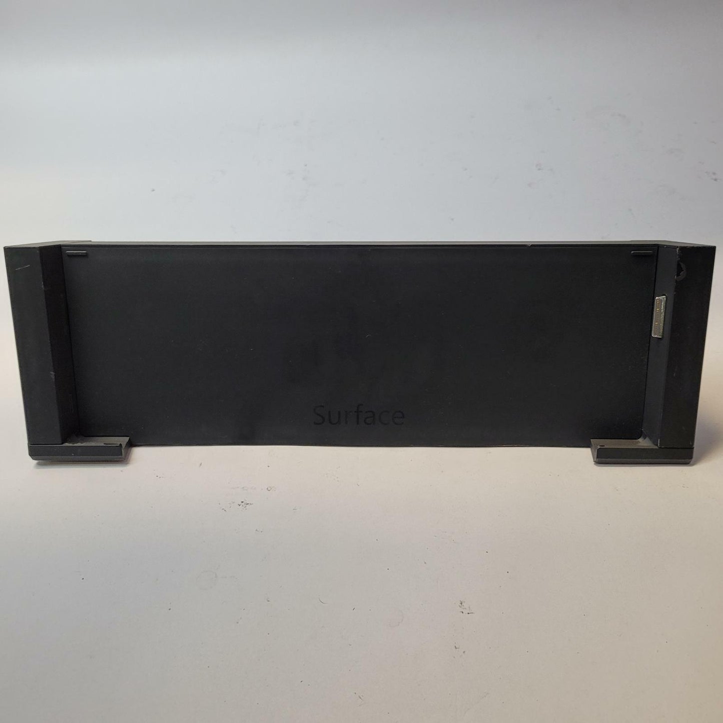 SURFACE DOCKING STATION 1664 Laptop Docking Station | Grade B