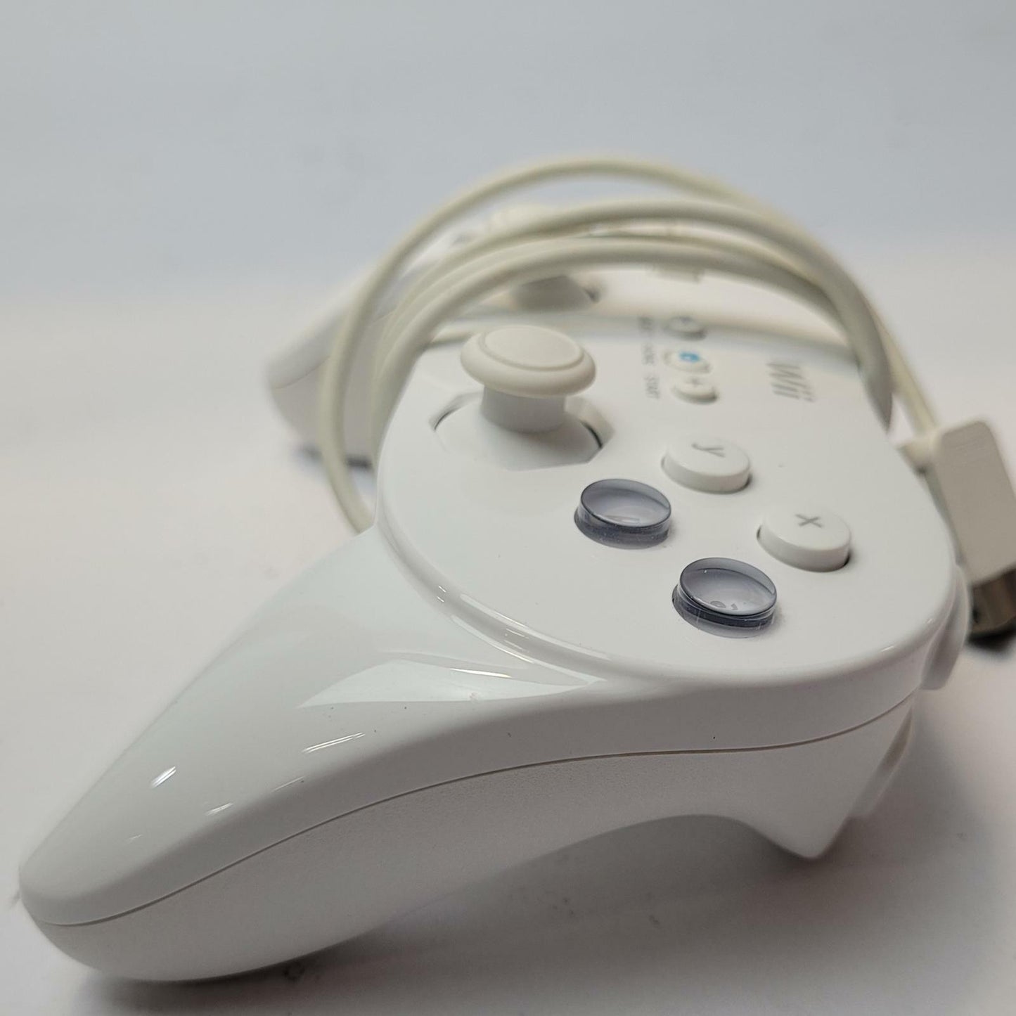 NINTENDO RVL-005 Wii Pro Controller (White) | Grade B