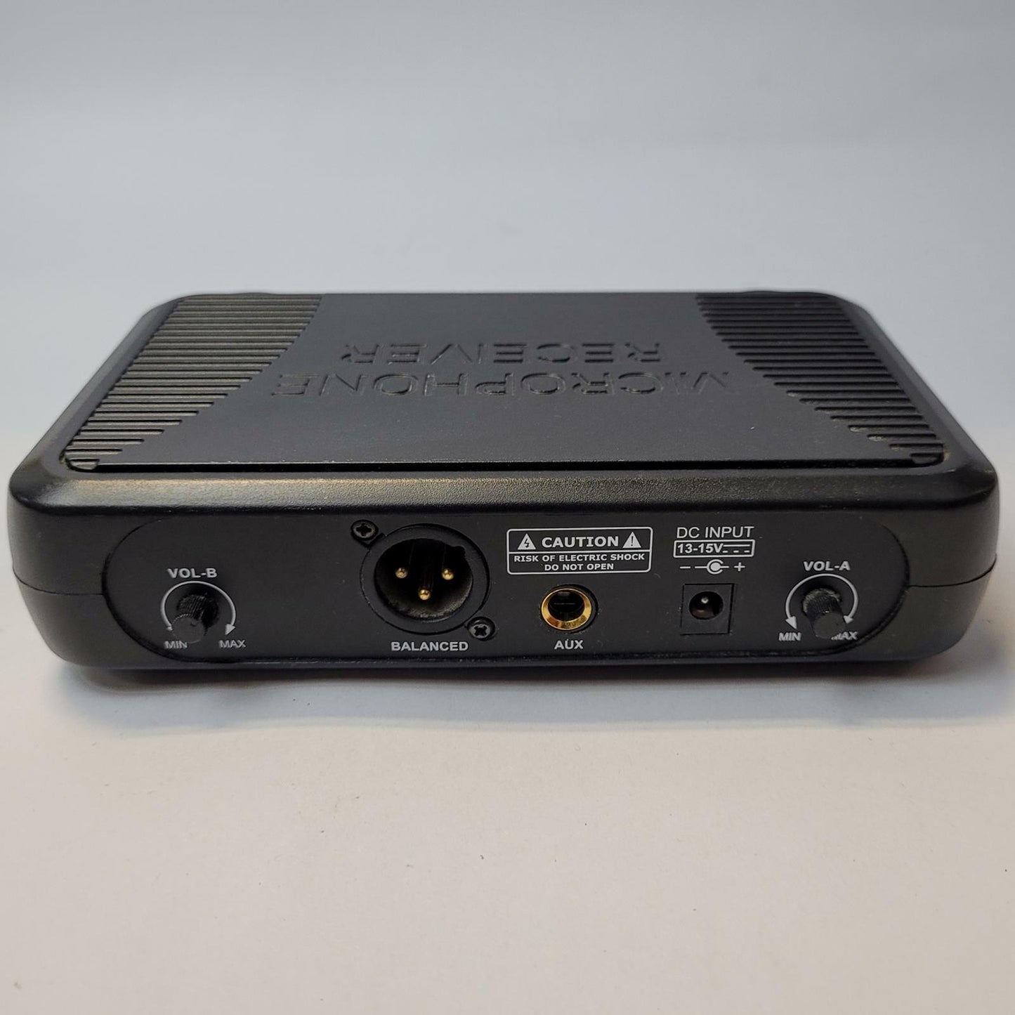 PYLE PDWM3375 Wireless Microphone and Receiver | Grade B