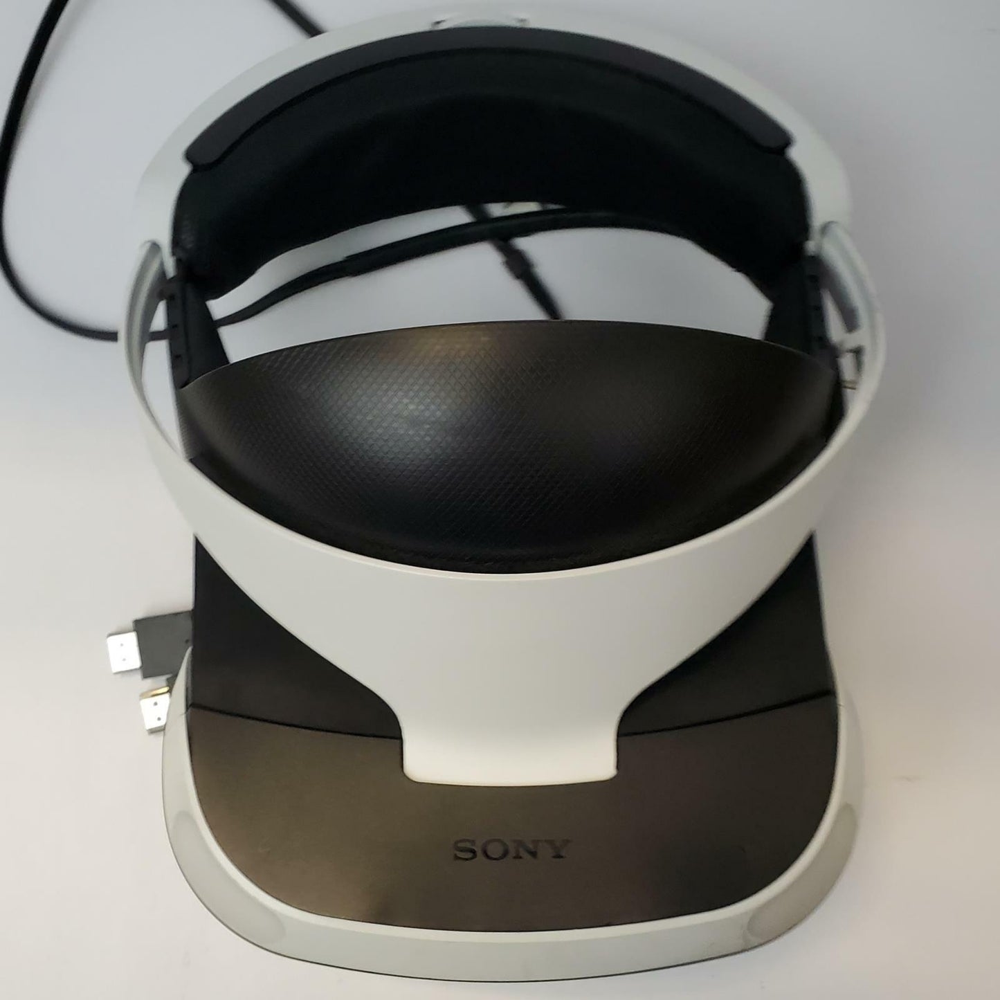 SONY CUH-ZVR1 PlayStation 4 Virtual VR Headset Bundle | Grade C