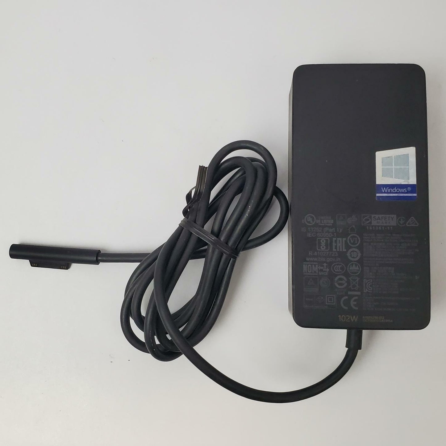 MICROSOFT 1979 Win 11 Home i7-1185G7 16GB RAM 256GB NVME | Grade C | 9915