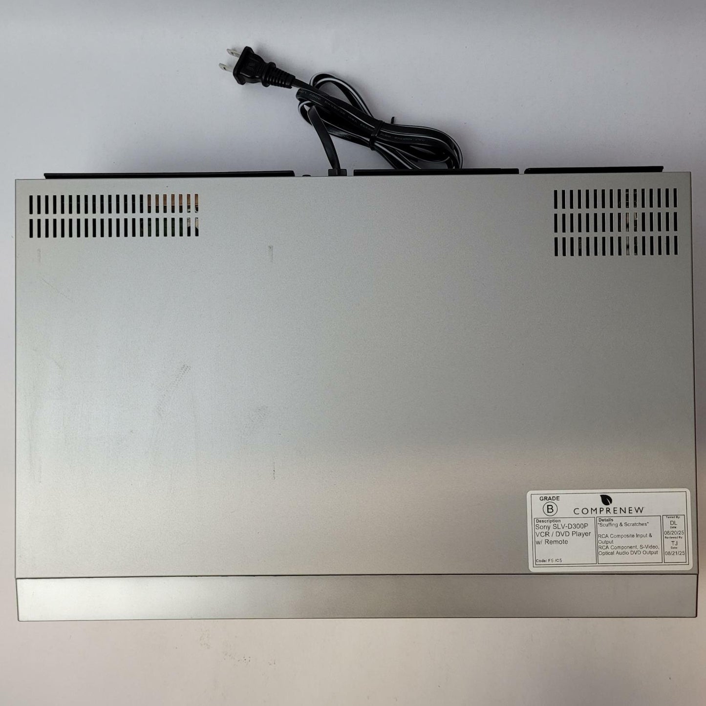 SONY SLV-D300P VCR/DVD Player + Remote | Grade B