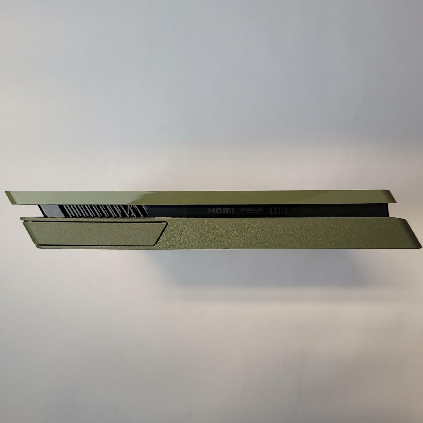 Sony PlayStation 4 Slim CUH-2115B 1TB Console Basic Bundle | Grade B