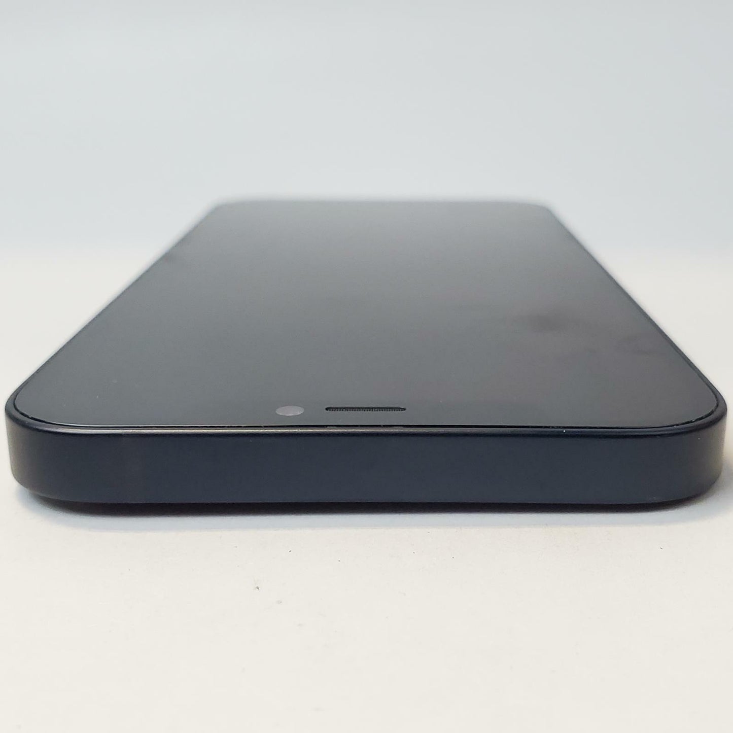 APPLE IPHONE 12 MGEF3LL/A 64GB AT&T Locked Smartphone (Black) | Grade C