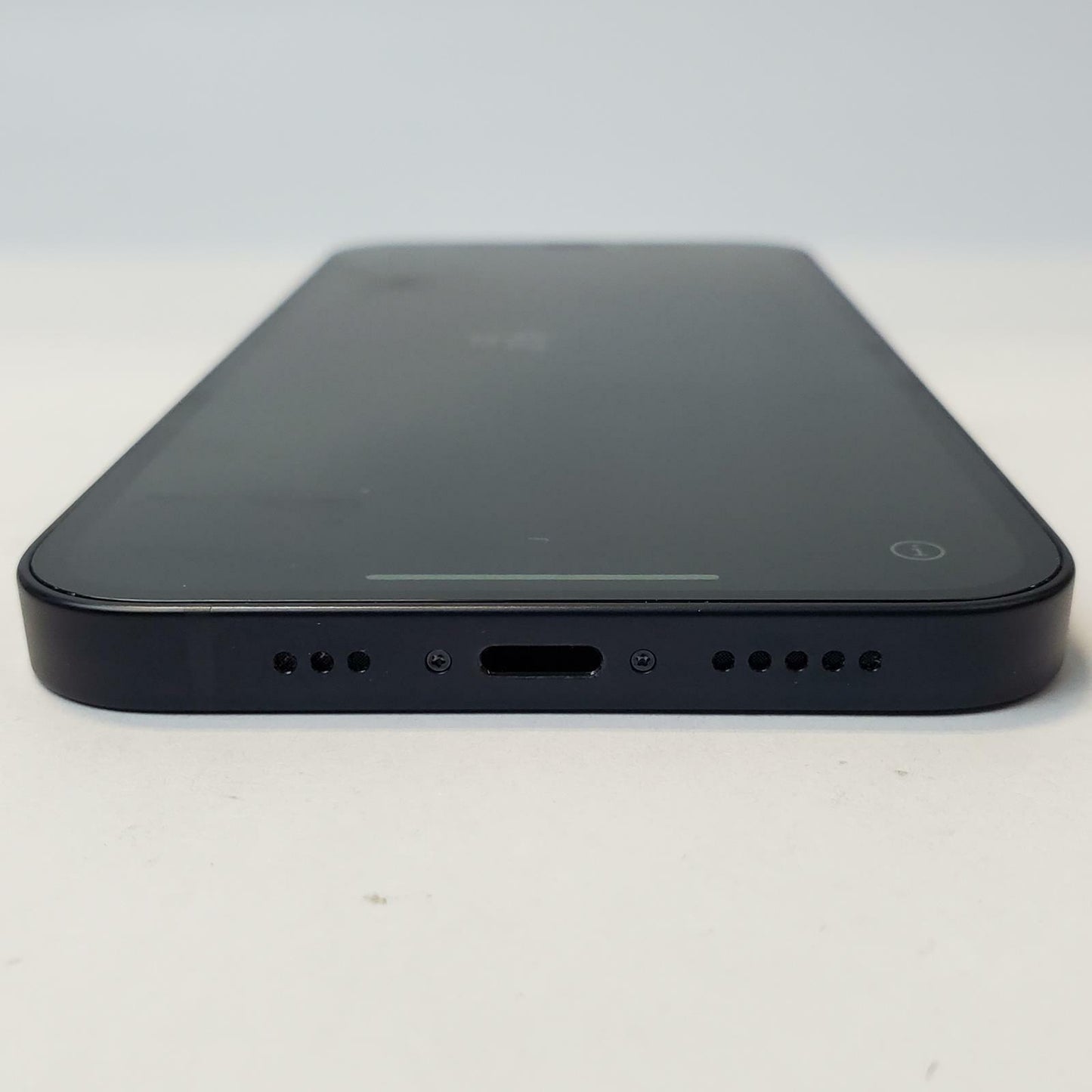 APPLE IPHONE 12 MGEF3LL/A 64GB AT&T Locked Smartphone (Black) | Grade C