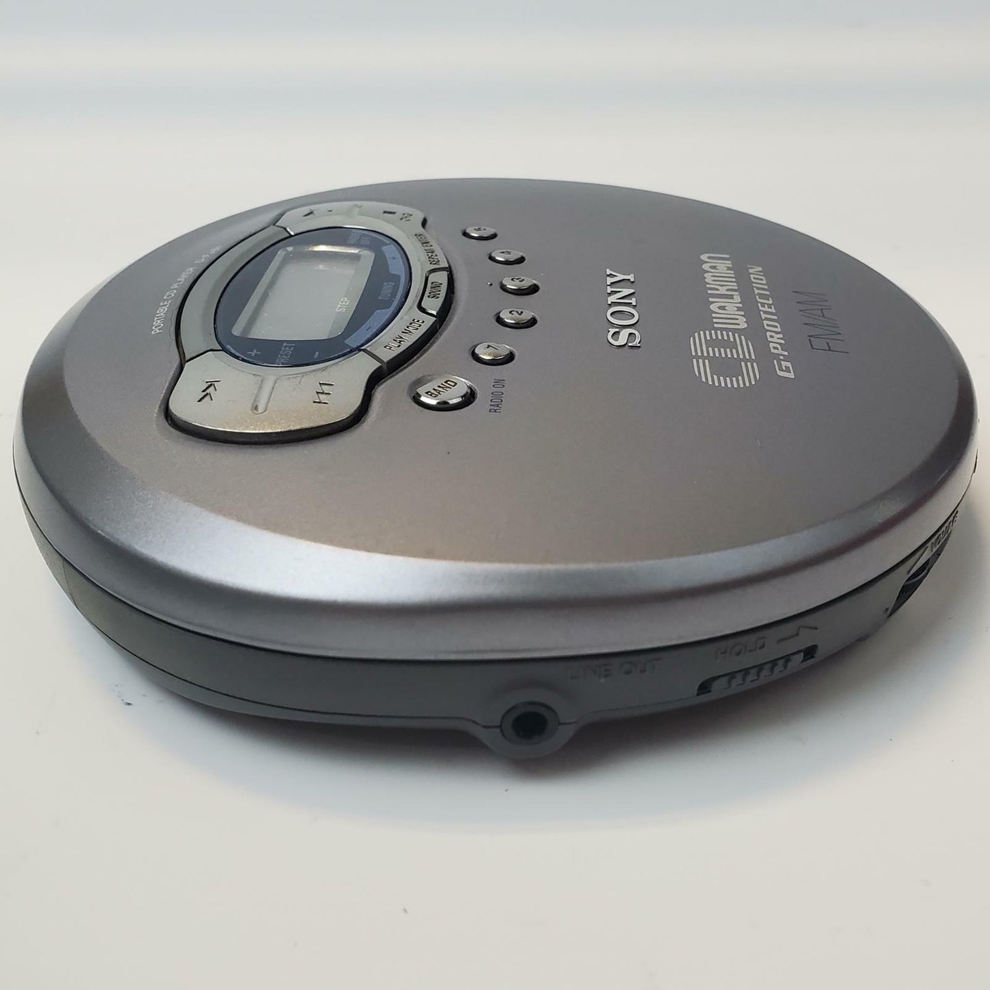 SONY D-FJ61 Portable CD Player Walkman AM/FM Radio | Grade B