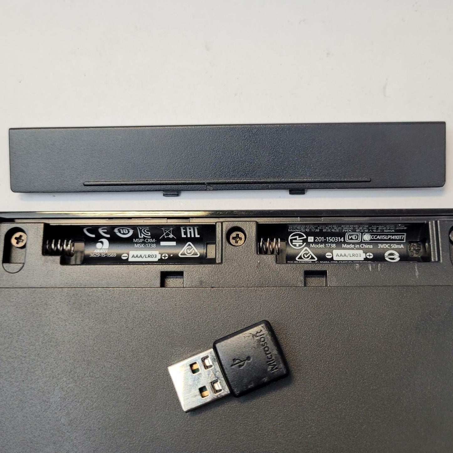 Microsoft 1738 USB Wireless Keyboard | Grade A