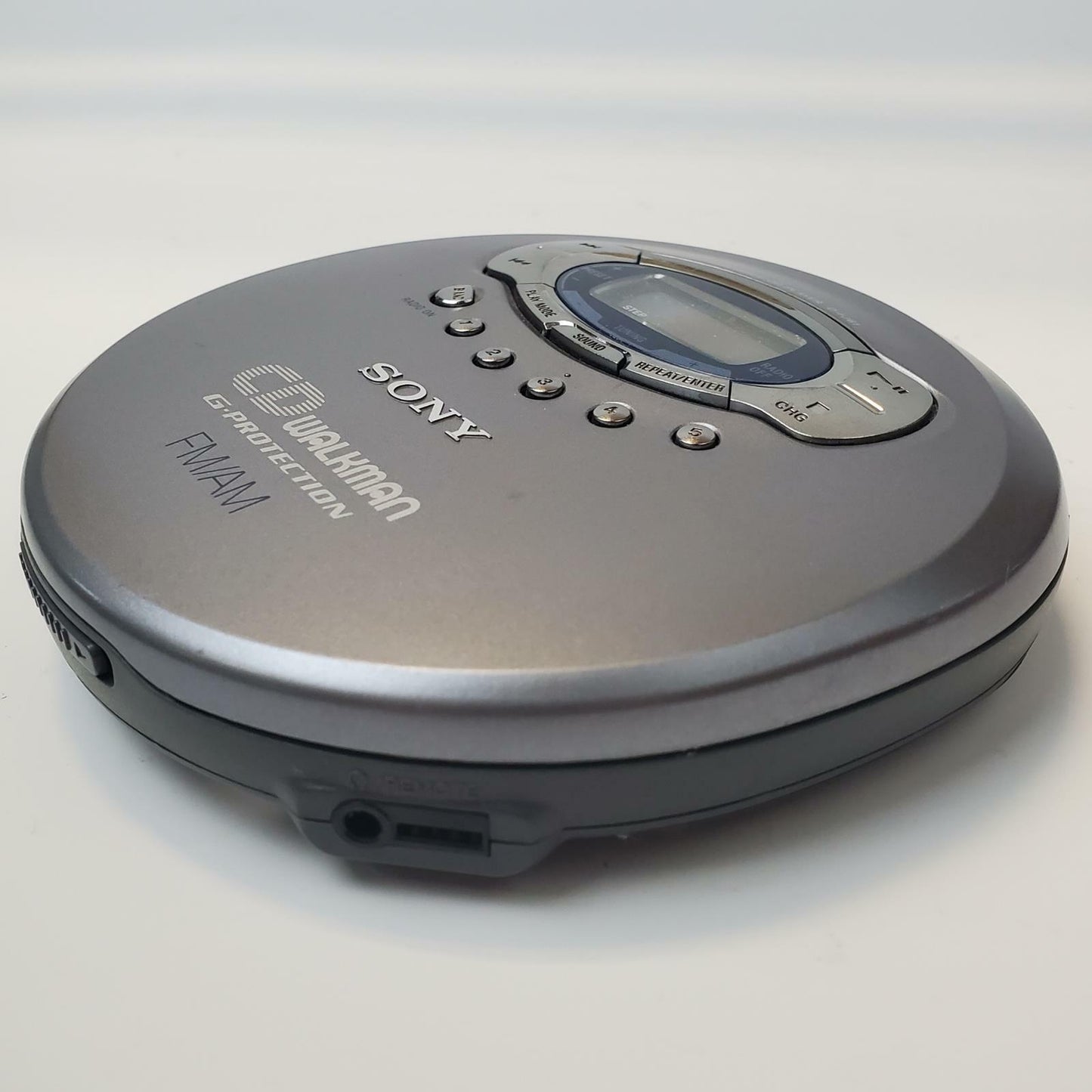 SONY D-FJ61 Portable CD Player Walkman AM/FM Radio | Grade B