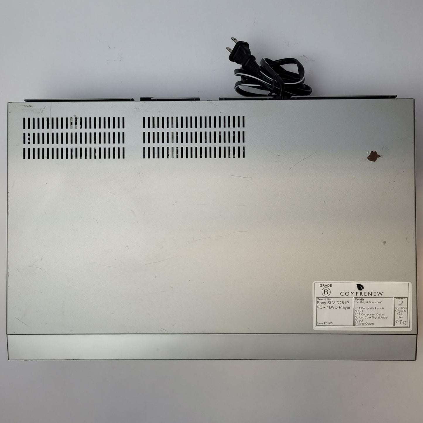 SONY SLV-D261P VCR/DVD Player | Grade B