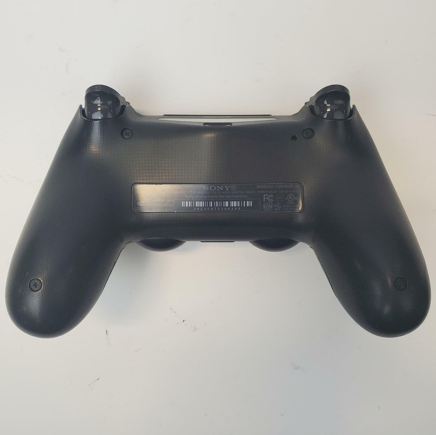 Sony CUH-2015A PlayStation 4 Slim 500GB Console Bundle | Grade B