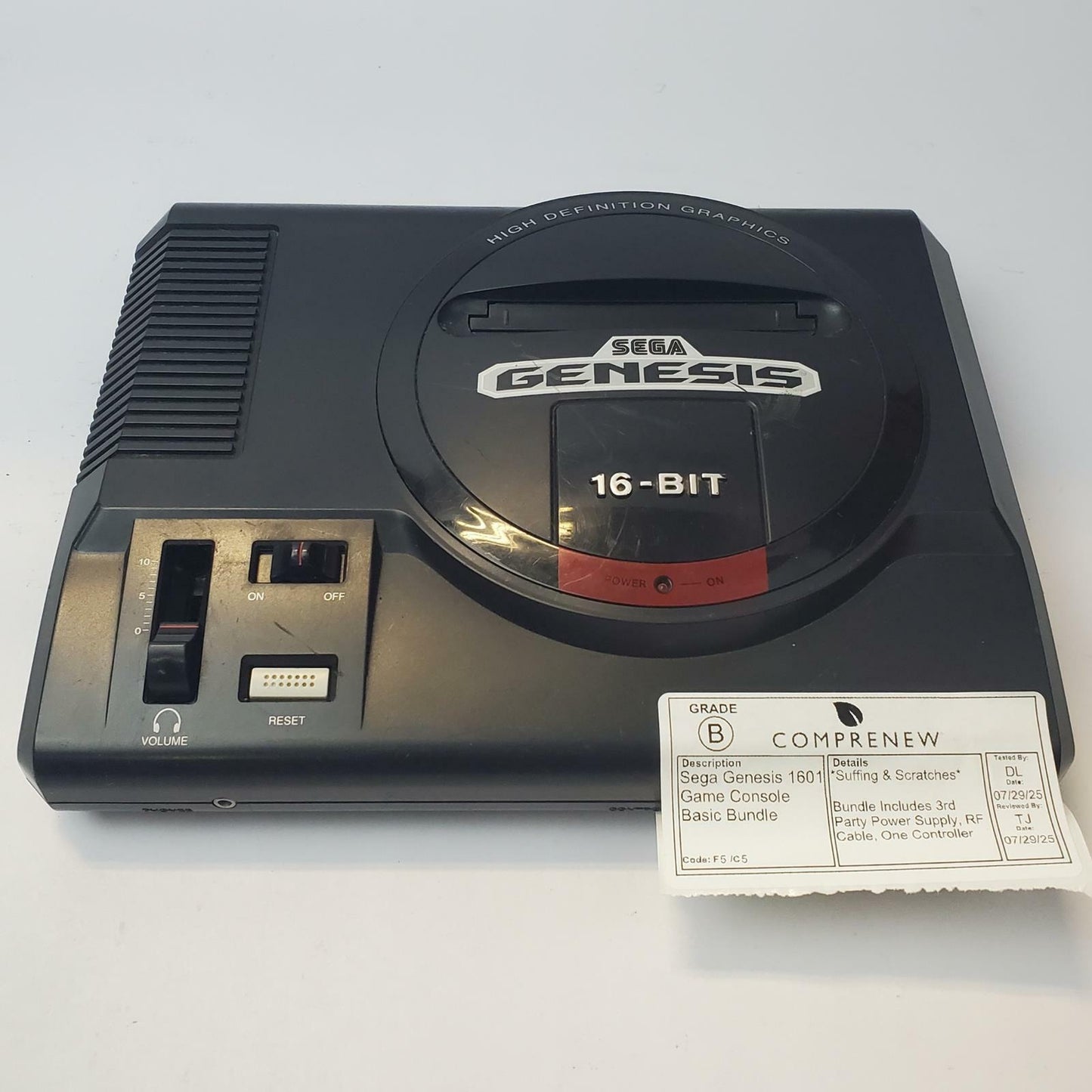 Sega Genesis 1601 Console Basic Bundle | Grade B