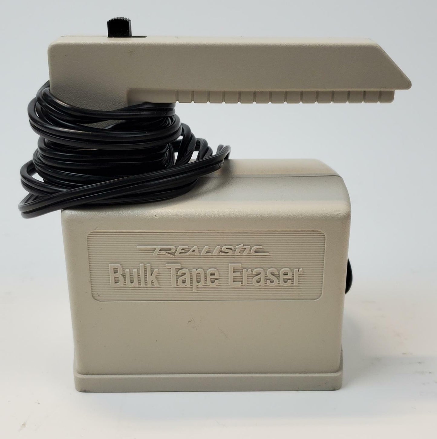 Realistic 44-232 Bulk Tape Eraser | Grade B