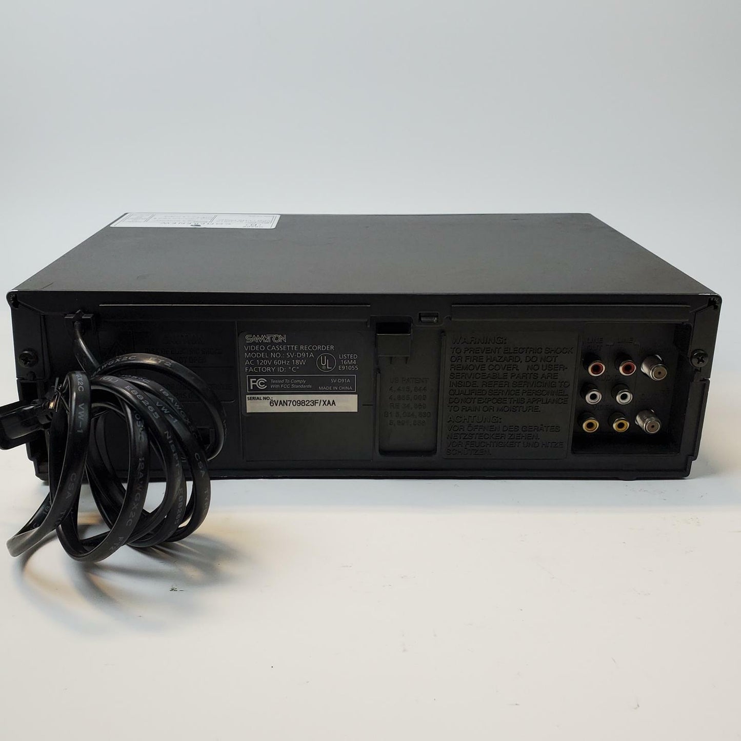 Samtron SV-D91A VCR/VHS Player | Grade B