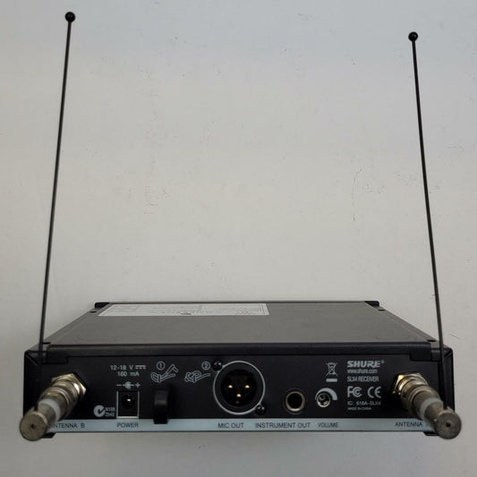 Shure SLX4 Wireless Mic Set  | Grade B