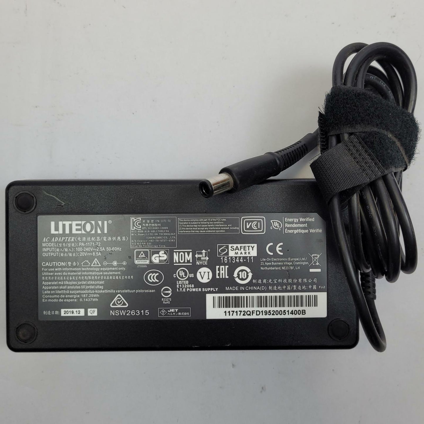 PLUGABLE TBT3-UDZ Laptop Docking Station | Grade B