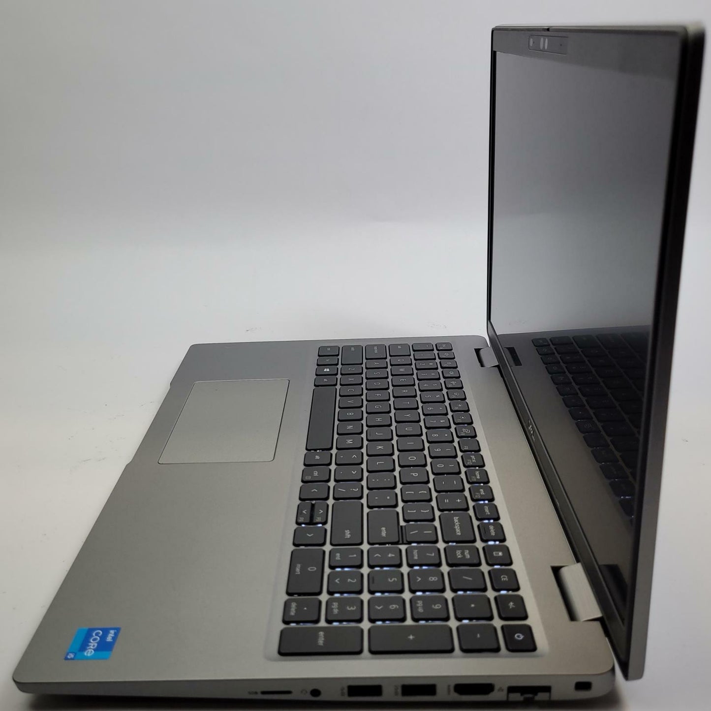 DELL LATITUDE 5520 Win 11 I5-1135G7 16GB RAM 256GB NVME | Grade B | 10703
