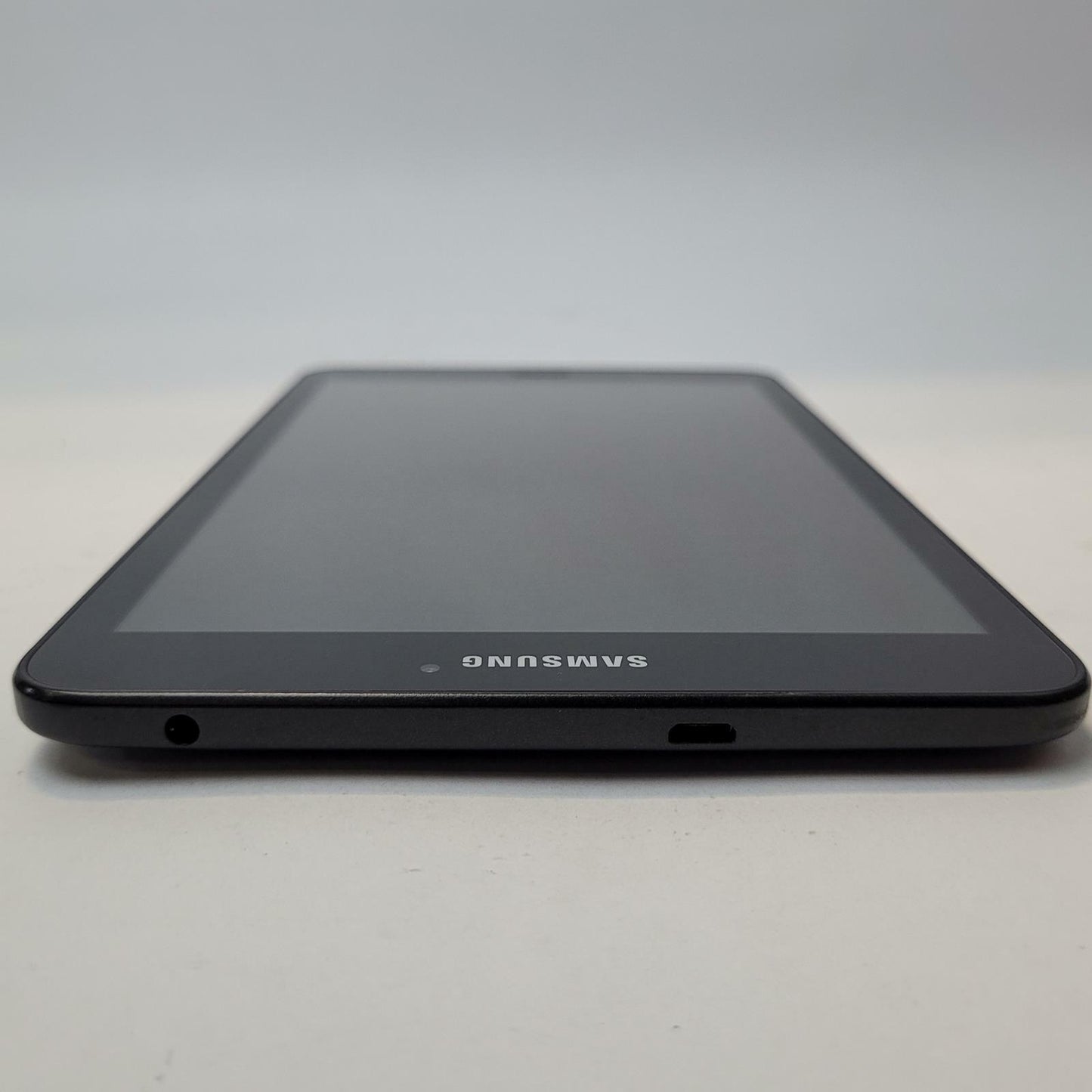 SAMSUNG Galaxy Tab A 8.0" SM-T290 32GB WiFi Tablet Carbon Black | Grade C